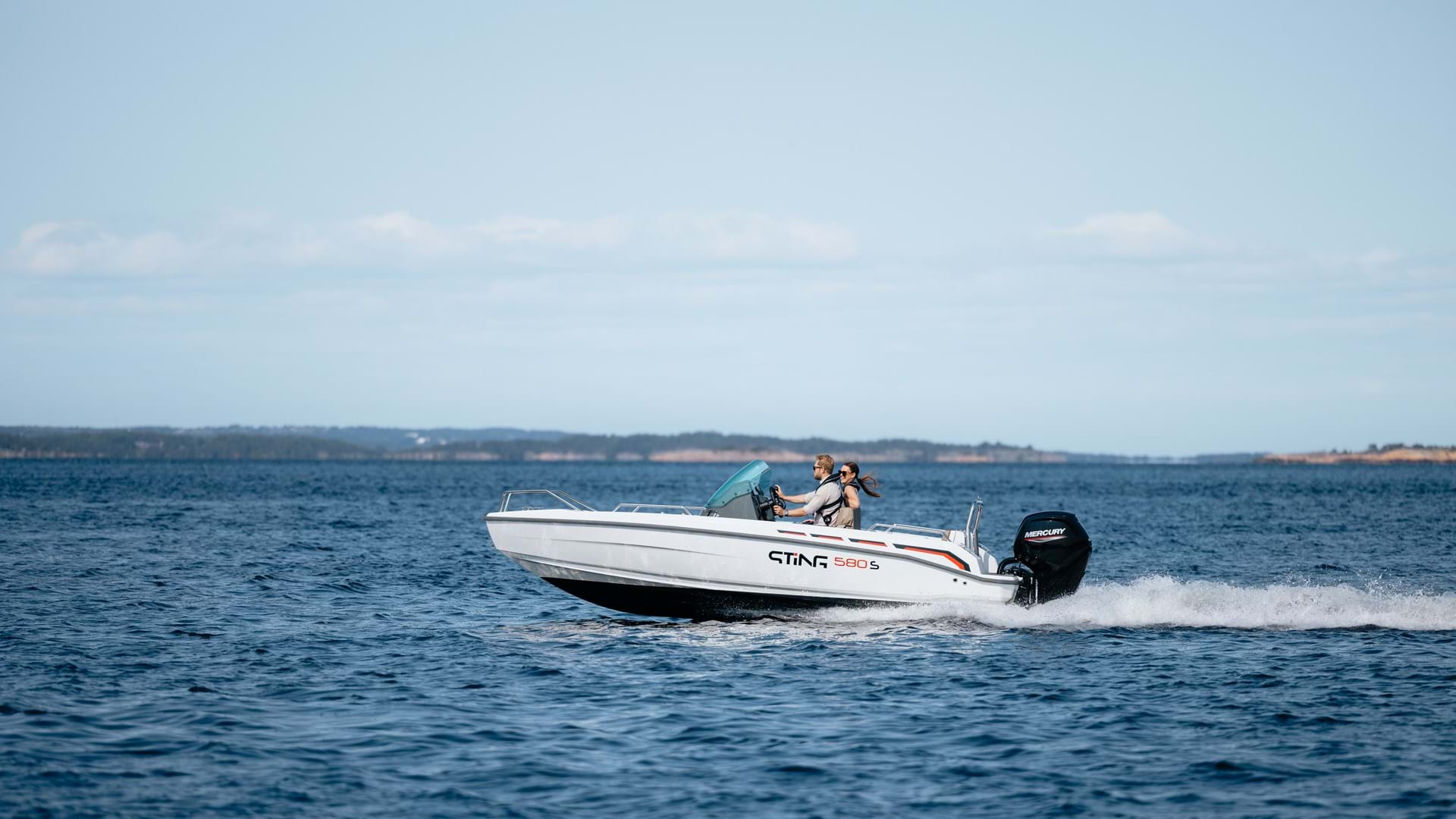 Sting 580S - centre console boat - 2